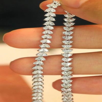 18K パーソナライズ可能なテニスブレスレット ラボで育ったダイヤモンドとフルダイヤモンド水滴