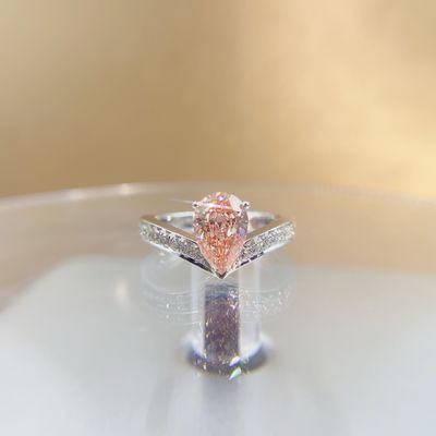 18K ホワイトゴールド ダイヤモンドリング コレクション パーソナライズ可能 ラボ ダイヤモンド 宝石