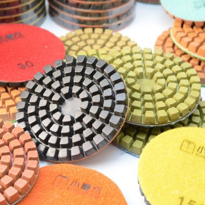 0.740kg シンルーイ ダイヤモンド ポリシング パッド コンクリート ポリシング 50 100 200 400 800 1500 3000